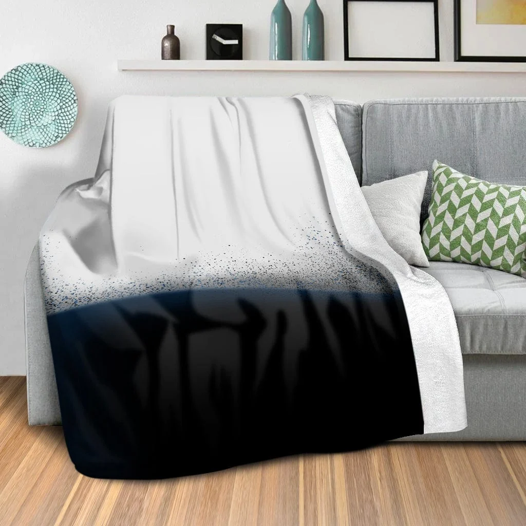 Fading Noir Blanket - Image 2