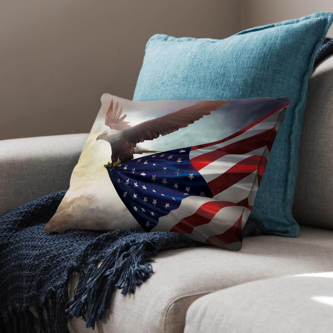 Soaring Eagle Cushion - Image 2